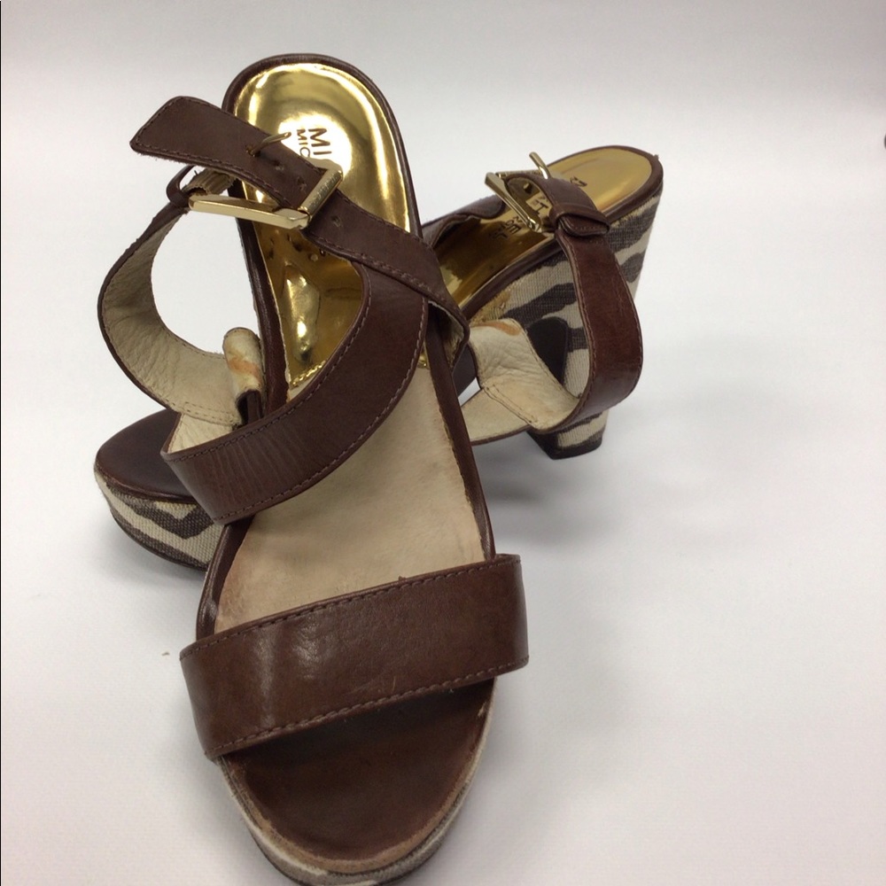 Michael Kors - Picture 2 of 5